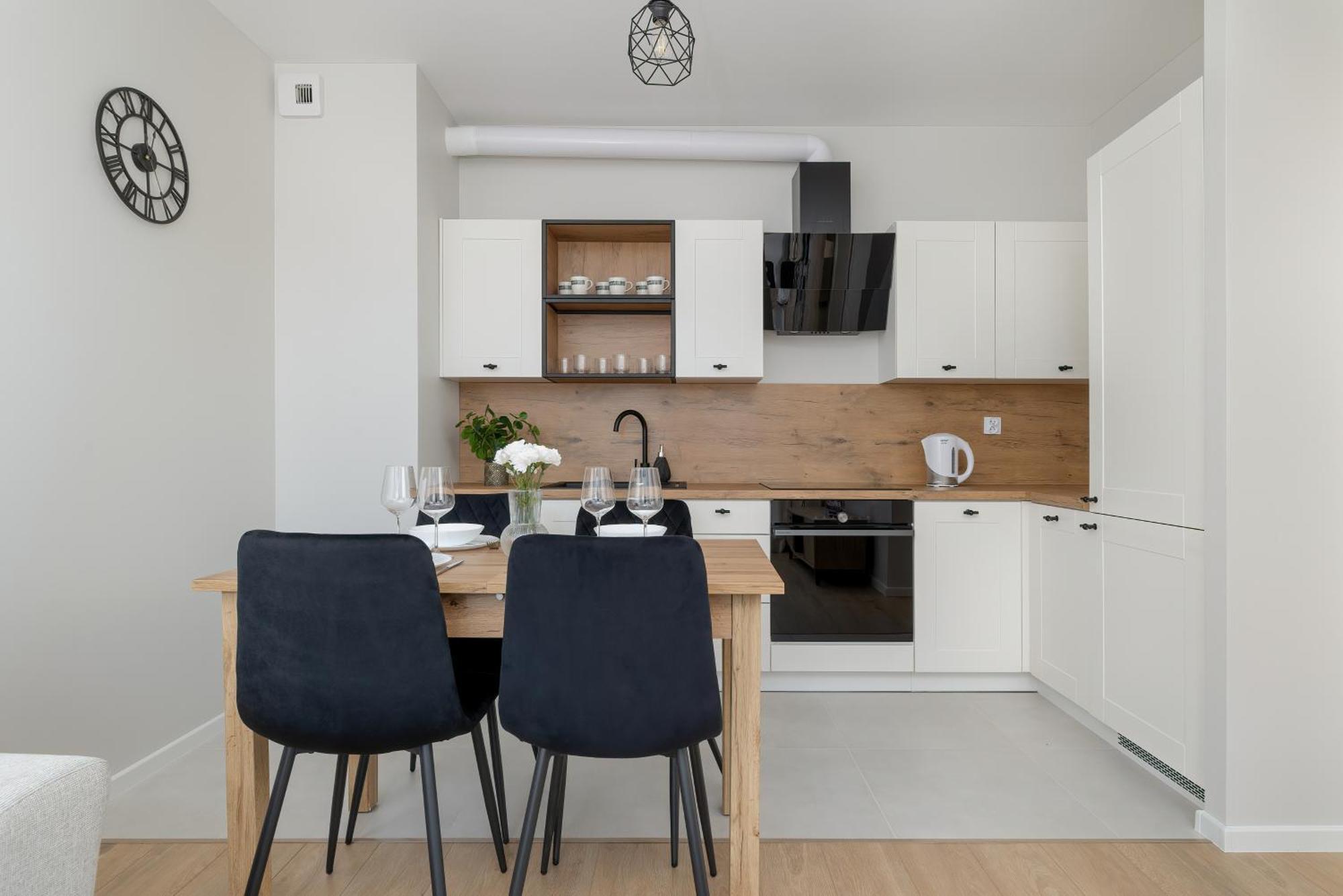 Bright Park Lotnikow Near Tauron Arena By Renters Апартаменти